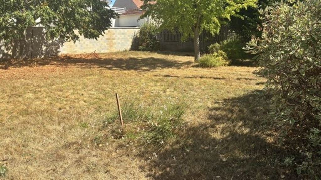Terrain SAVIGNY SUR ORGE (91600) 123 Commerce