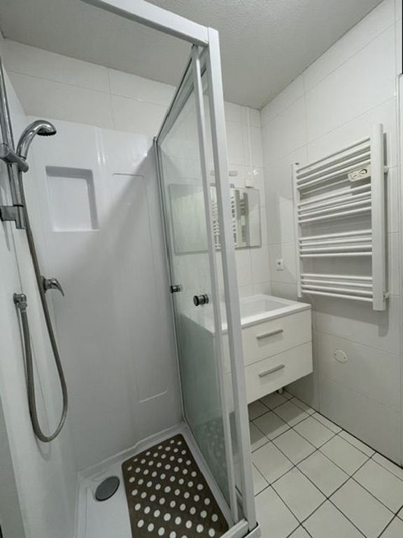 Appartement VERT LE PETIT (91710) 123 Commerce